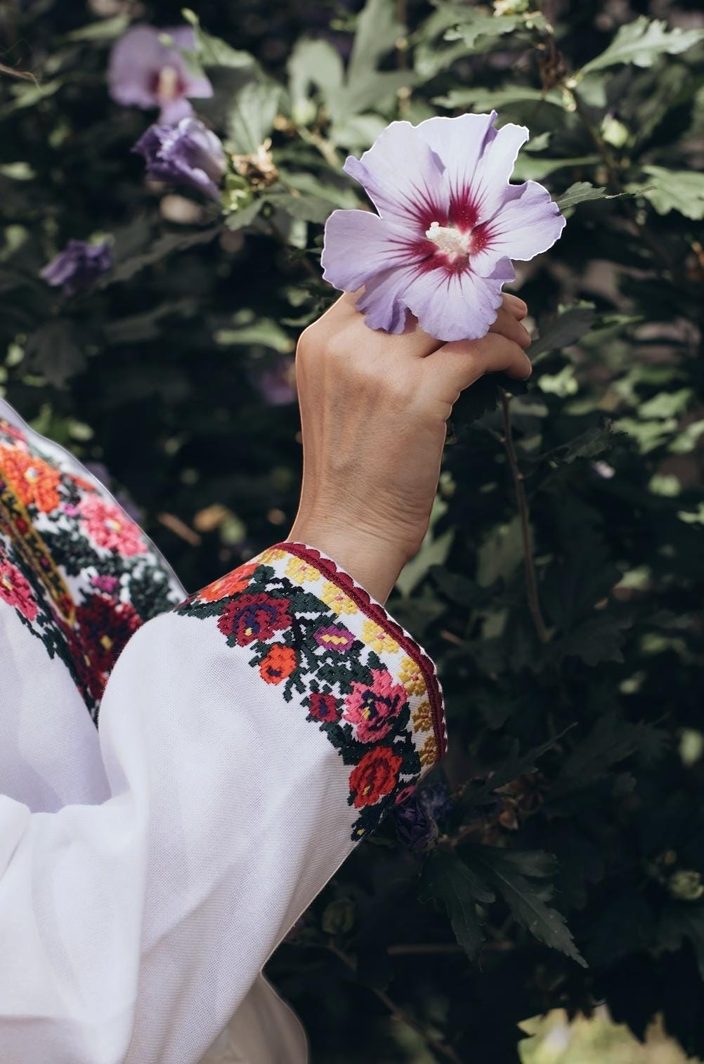 Ukrainian Embroidered Blouse | Bukovynian Floral Vyshyvanka | Handmade Homespun Fabric