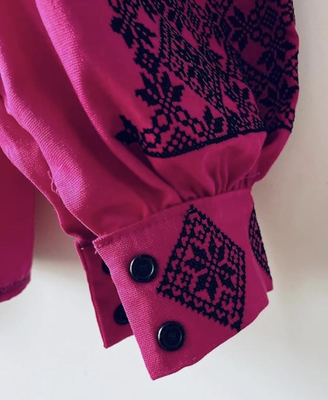 Magenta Ukrainian Vyshyvanka | Pink Linen Blouse with Navy Blue Embroidery | Boho Folk Top | Balloon Sleeve Shirt | Family Look Outfit