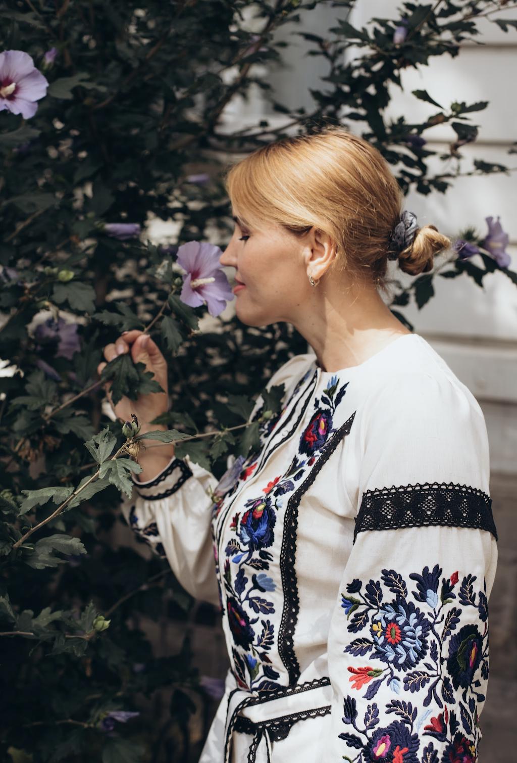 Women’s Ukrainian Embroidered Blouse | Borshchiv Floral Vyshyvanka XS–4XL | Linen Cotton Folk Shirt