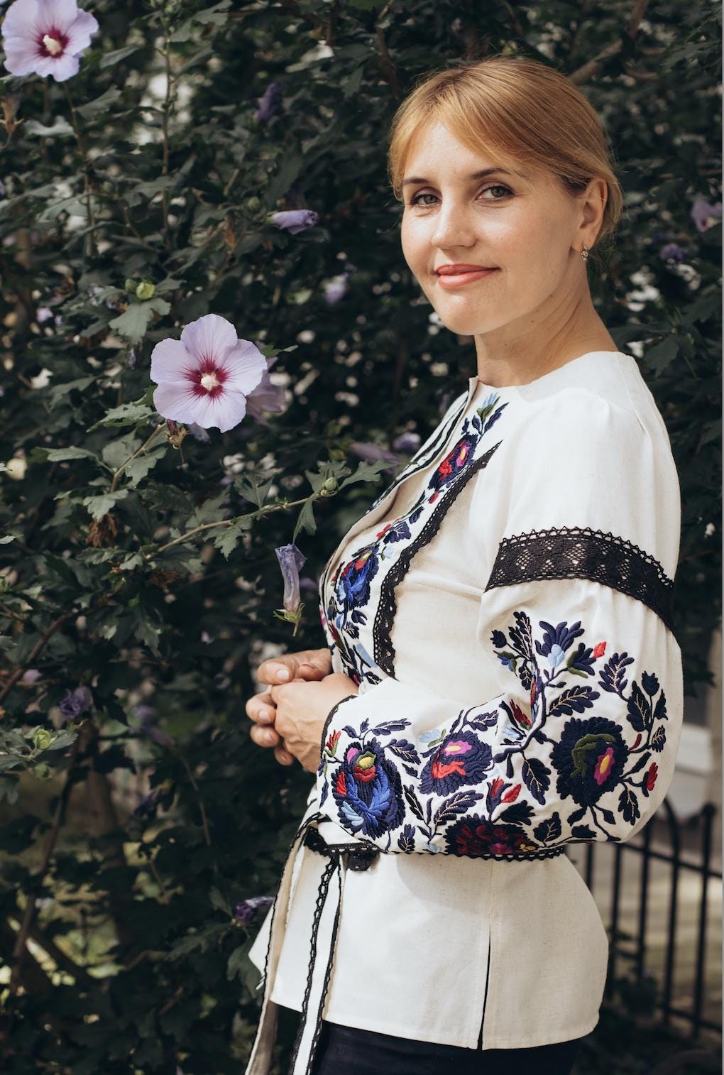 Women’s Ukrainian Embroidered Blouse | Borshchiv Floral Vyshyvanka XS–4XL | Linen Cotton Folk Shirt