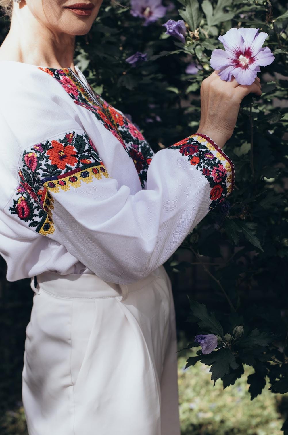 Ukrainian Embroidered Blouse | Bukovynian Floral Vyshyvanka | Handmade Homespun Fabric
