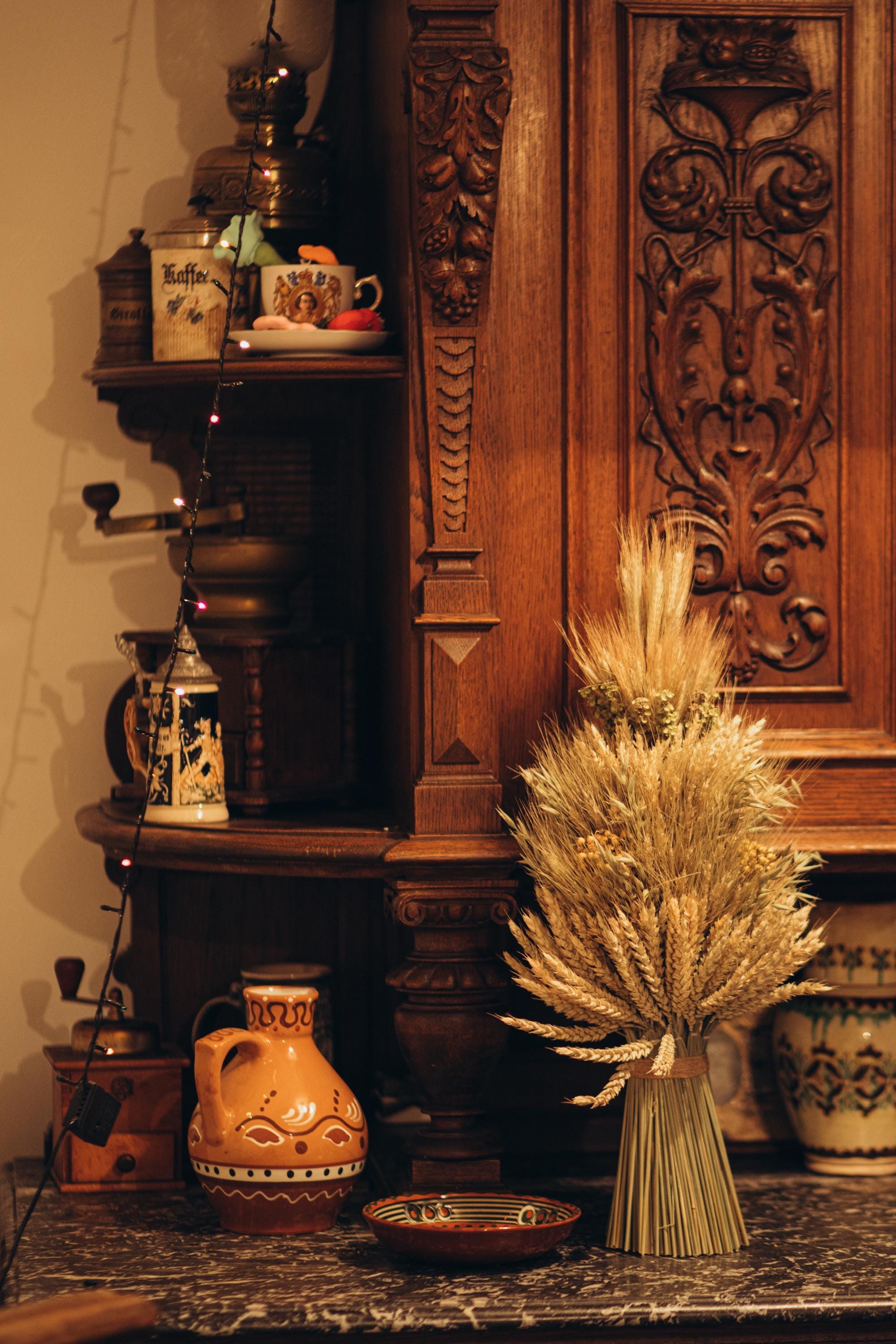 Ukrainian Didukh Wheat Sheaf | Handmade Christmas Table Decor | Natural Mix: Wheat, Flax, Oats, Rye & Thyme | Prosperity Symbol 55 cm